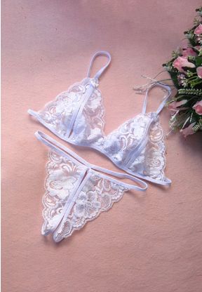 Completo intimo reggiseno e perizoma in pizzo